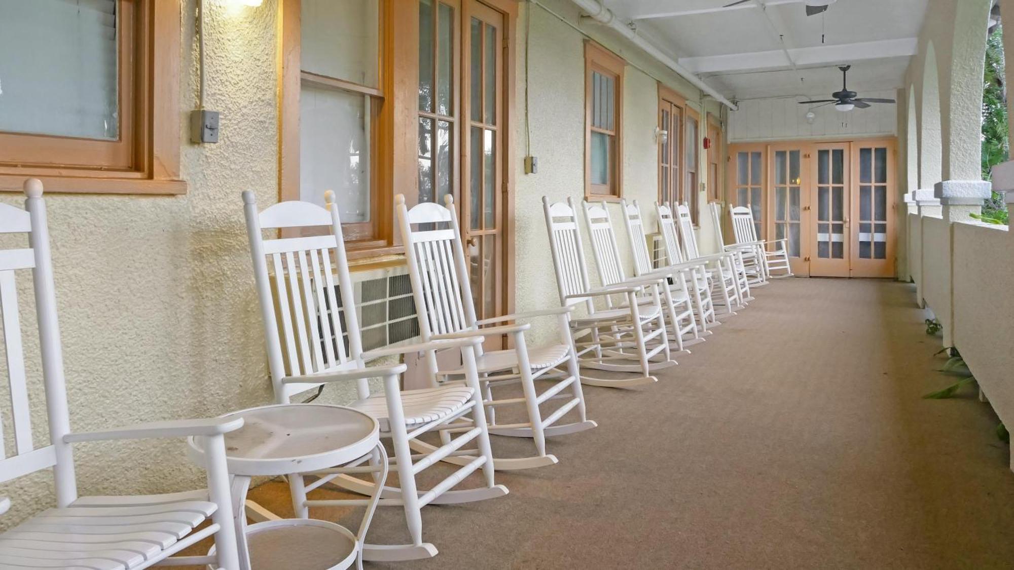 Crystal Bay Historic Hotel سانت بطرسبرج المظهر الخارجي الصورة